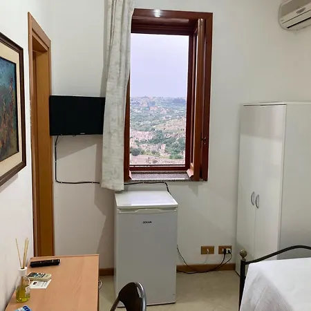 La Terrazza Dell'itria 住宿加早餐酒店 莫迪卡