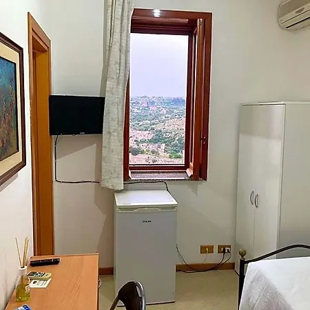 La Terrazza Dell'itria Bed and Breakfast Μόντικα