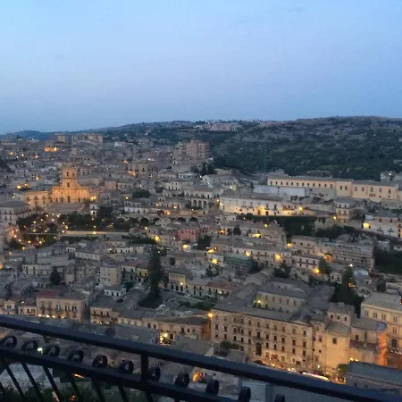 ベッド・アンド・ブレックファスト La Terrazza Dell'itria 3*